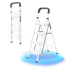 特価商品　省スペース 滑り止め付き コンパクト 耐荷重150KG 持ち運び便利 室内・屋外用 手すり付き (ホワイト 折りたたみ式 脚立 ４段) OSATA