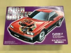 アオシマ 1/24 R30スカイラインRS-XターボI/C(FJ20E-T)エンジン付モデル