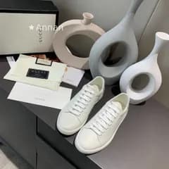 美品 美品 新品！新品 GUCCI グッチ スニーカー レディース