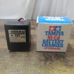 タミヤ  バッテリー充電器  ニカドバッテリー充電器  6V用  動作未確認  箱付  長期保管品  ジャンク扱い  Z898