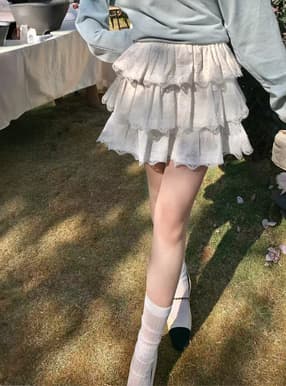 インパン裏地付きレースティアードミニスカート