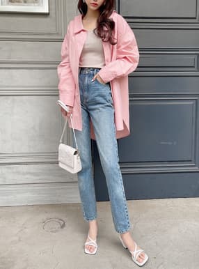 ハイウエストテーパードデニムパンツ