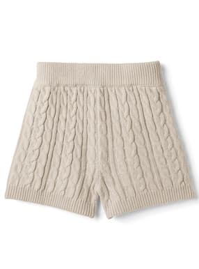 ケーブル編みニットショートパンツ