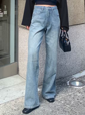 ローライズデニムパンツ