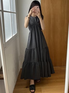 バックオープンティアードワンピース