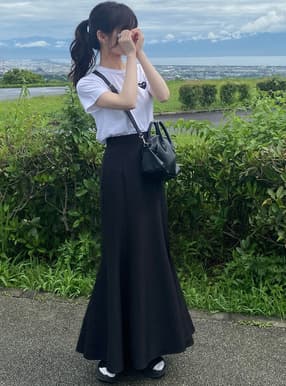 バックスリットマーメイドスカート