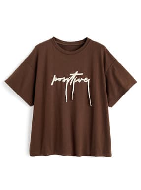 コード刺繍ロゴTシャツ