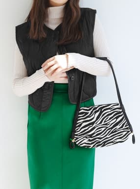 キルティングショート丈ベスト