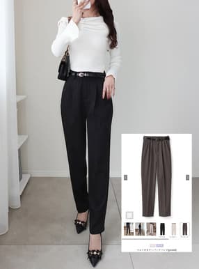 ベルト付きテーパードパンツ