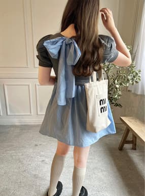 バックリボンニットドッキングミニワンピース