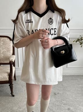 襟付きスポーツロゴ刺繍ラインTシャツ
