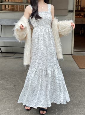 花柄シャーリングティアードキャミワンピース