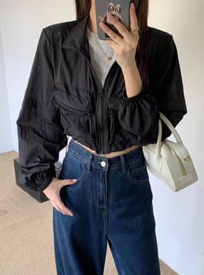 ナイロンスタンドカラーショート丈ブルゾン
