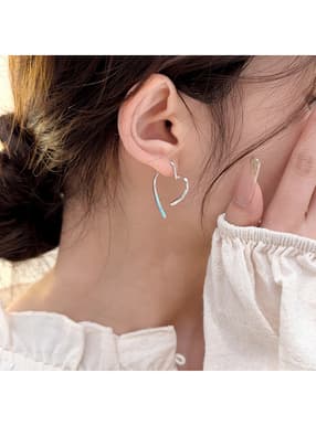 ハートフープピアス