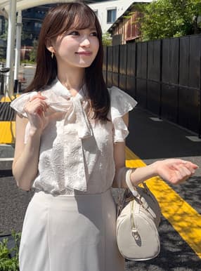 前後2Wayリボンタイジャガードブラウス