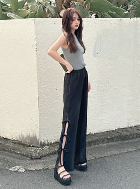 サイドスリットリボンワイドパンツ