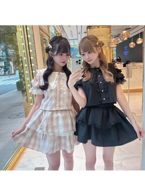 セーラーブラウス×ティアードスカートチェックセットアップ