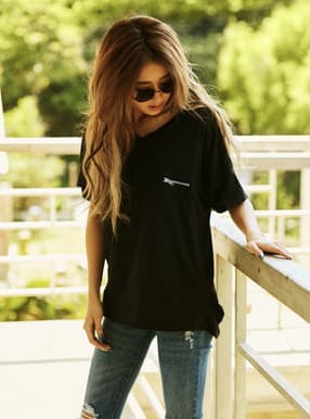 ジップポケットTシャツ