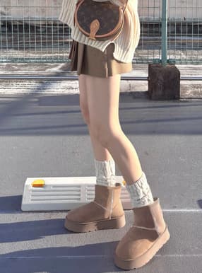 厚底アウトシームムートンショートブーツ