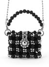 ブラック